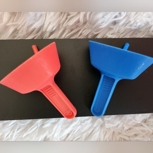 Kids helper for frozen bar‎